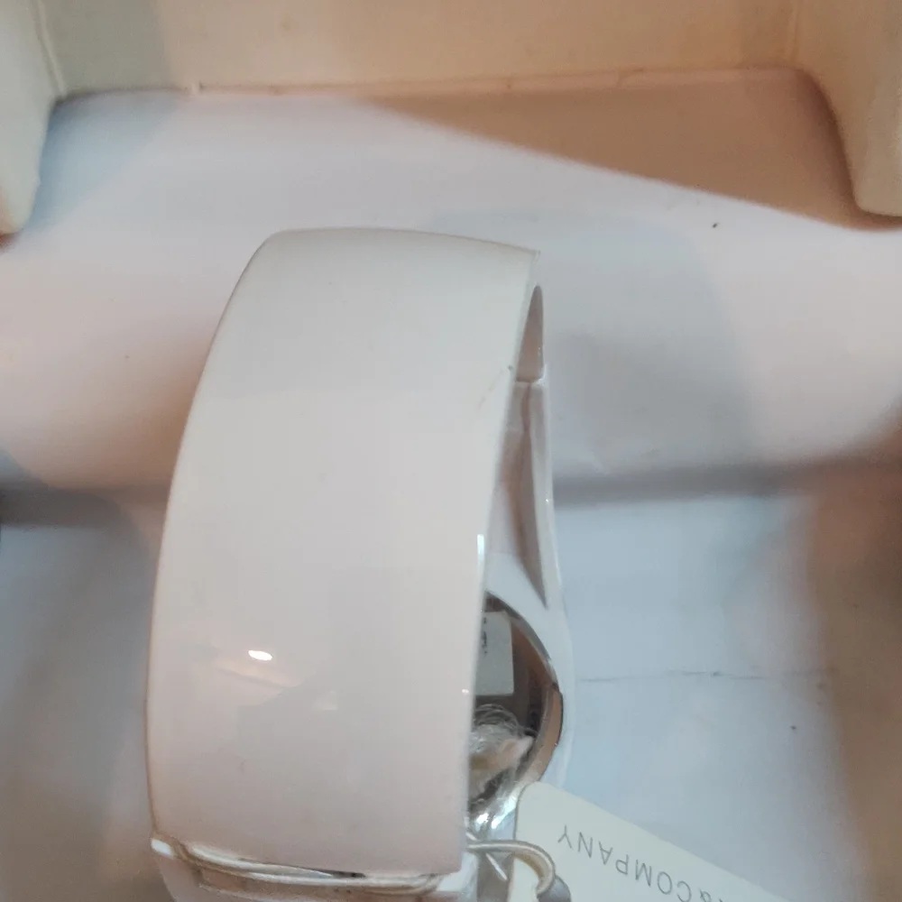 FIXED PRICE - New york & Co. Watch - Picture 5 of 13